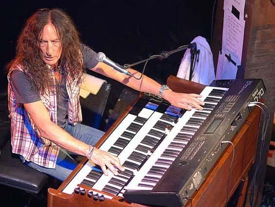 Ken Hensley, foto ken-hensley.com