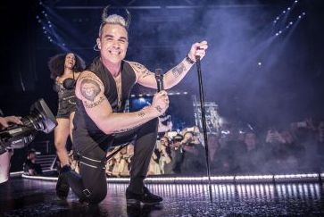 Robbie Williams, Bratislava, 18. 4. 15, foto Martina Mlčúchová