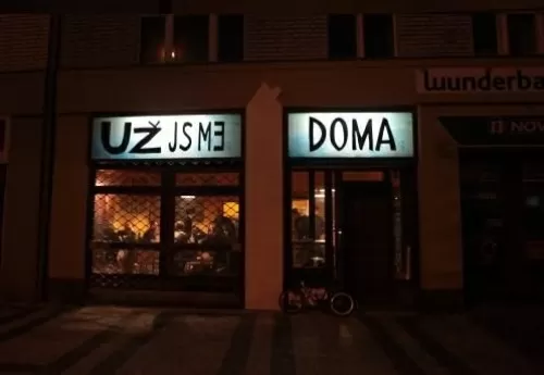 Už jsme doma Bar a muzem