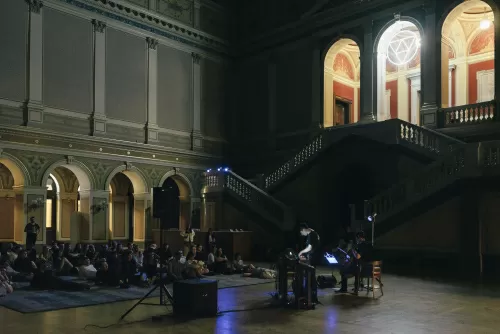 Slowmotiondancer, Rudolfinum