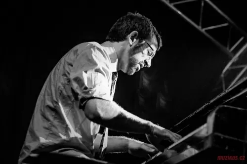 Neil Cowley Trio, Olomouc - Jazz Tibet Cub, 1. 11. 12